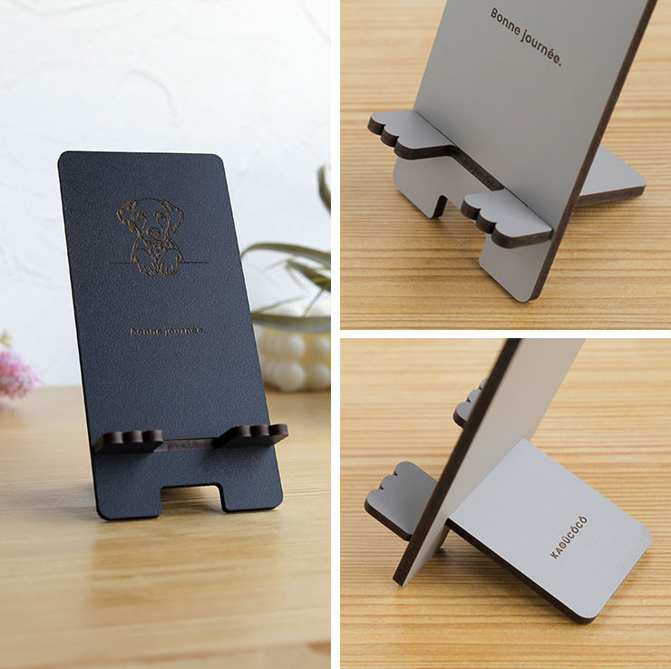 スマホスタンド 木製 充電しながら スマートフォンスタンド 犬 スマホスタンド 木製 充電しながら スマートフォンスタンド 犬