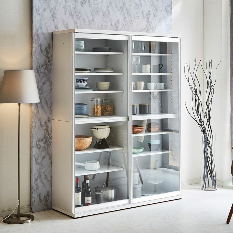 横スライド扉でキッチン導線もスムーズ 扉が選べる大容量食器棚 ポエム