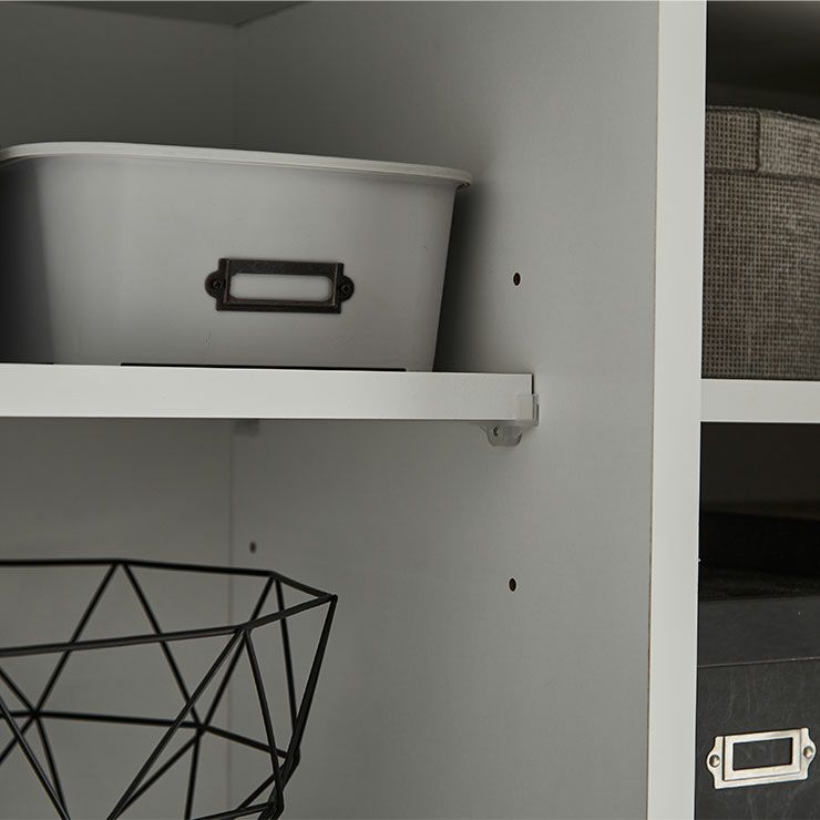 左端に2口コンセント 家電の使いやすさ追求