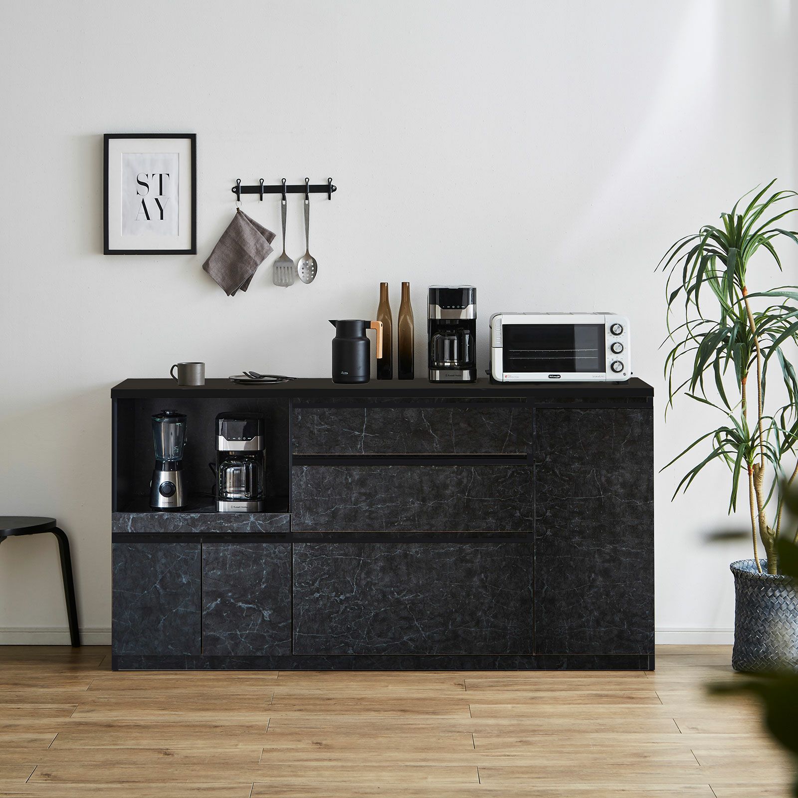 食器棚　サンモア こだわりカラーで見た目上品なのに収納力抜群 ロータイプ食器棚