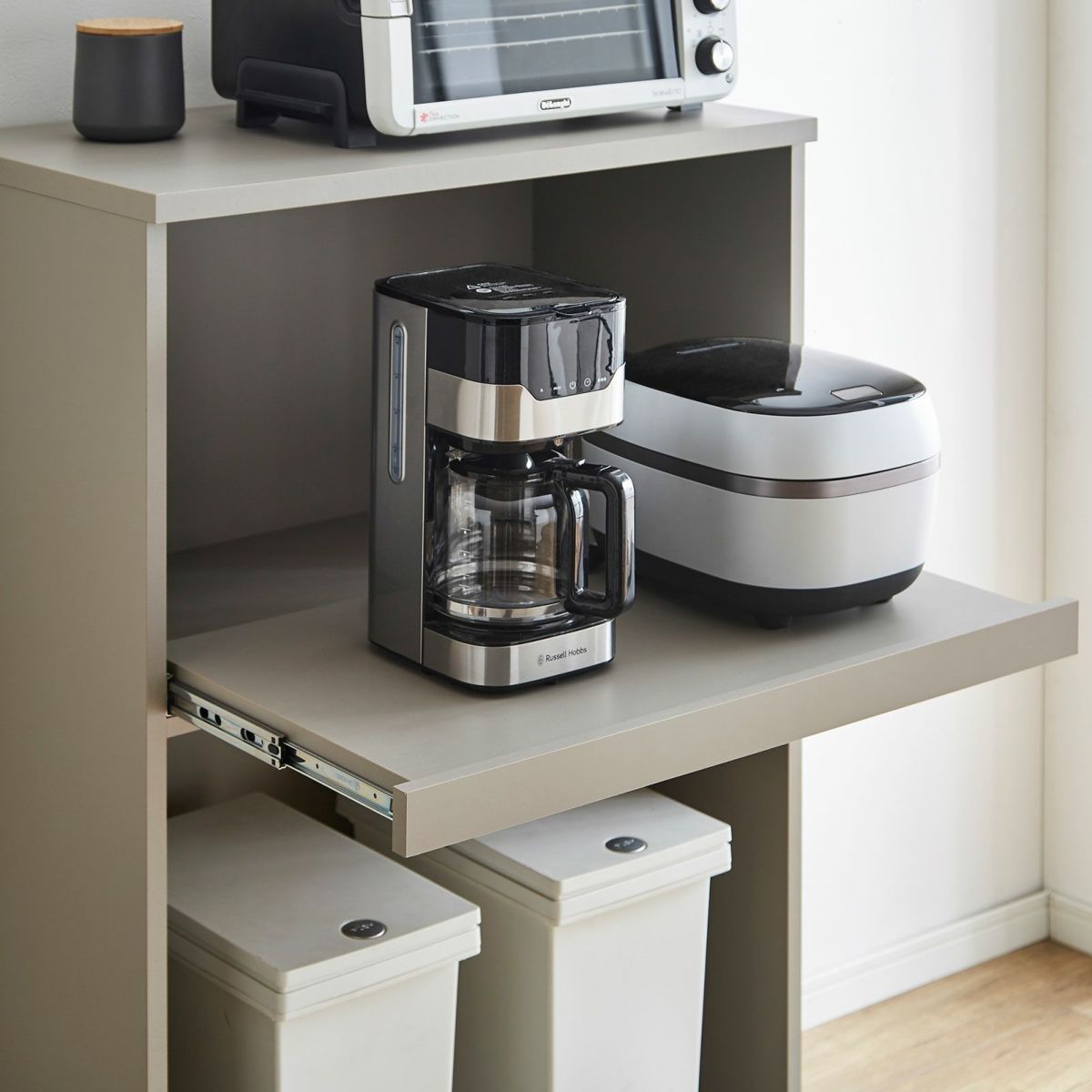 カラー:ホワイト