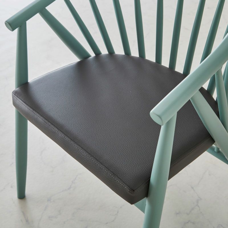 チェア幅55×奥行55×高さ74cm 座高43cm 梱包サイズテーブル115×115×16cm