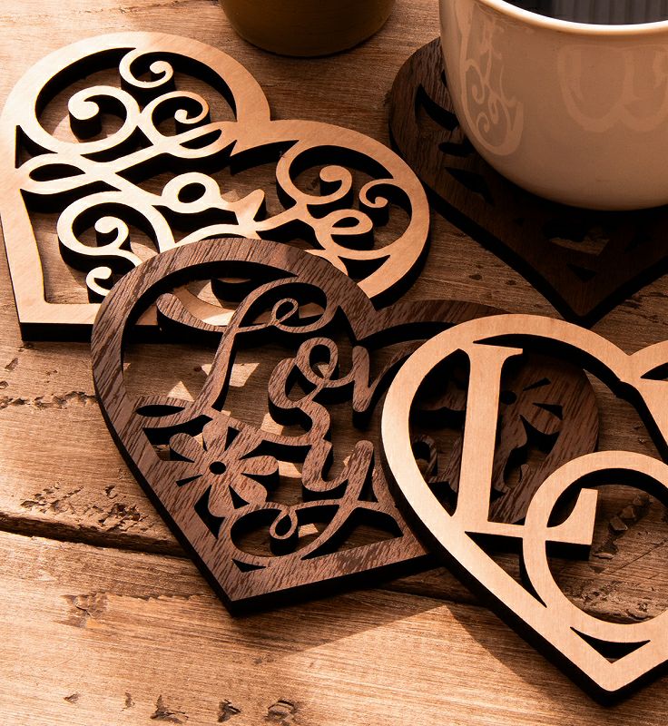 コースター 4枚セット 木製 4種から選べるデザイン ハート形