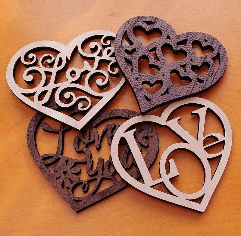 コースター 4枚セット 木製 4種から選べるデザイン ハート形