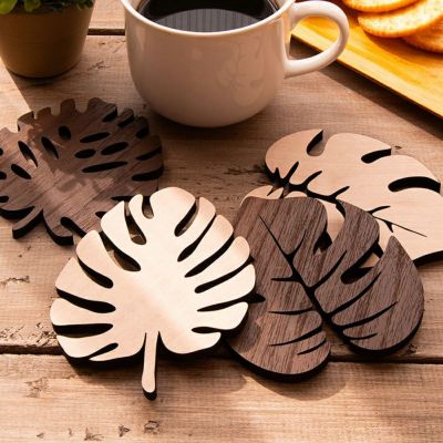 コースター 4枚セット 木製 6種から選べる デザイン 葉っぱ形