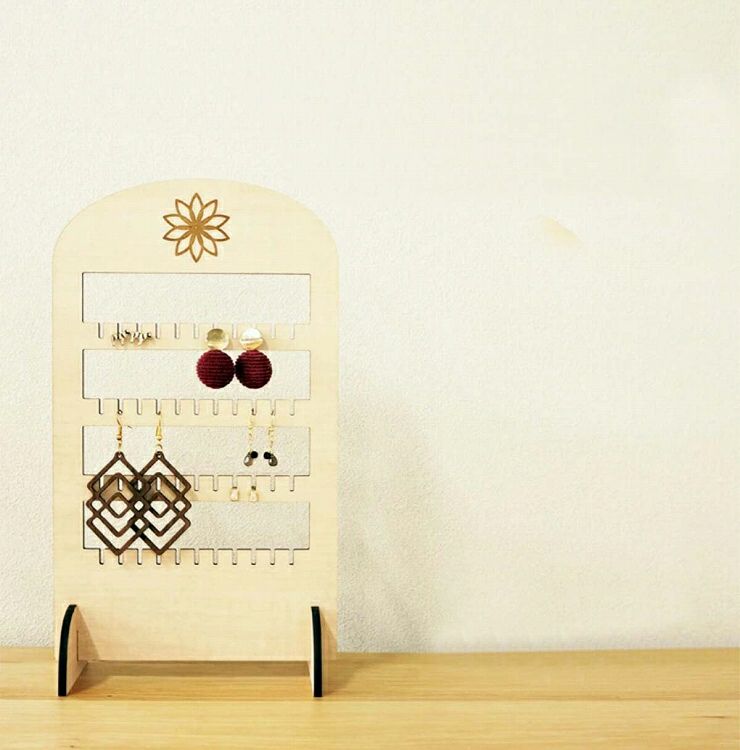 000000000209-02-l.jpg?t=